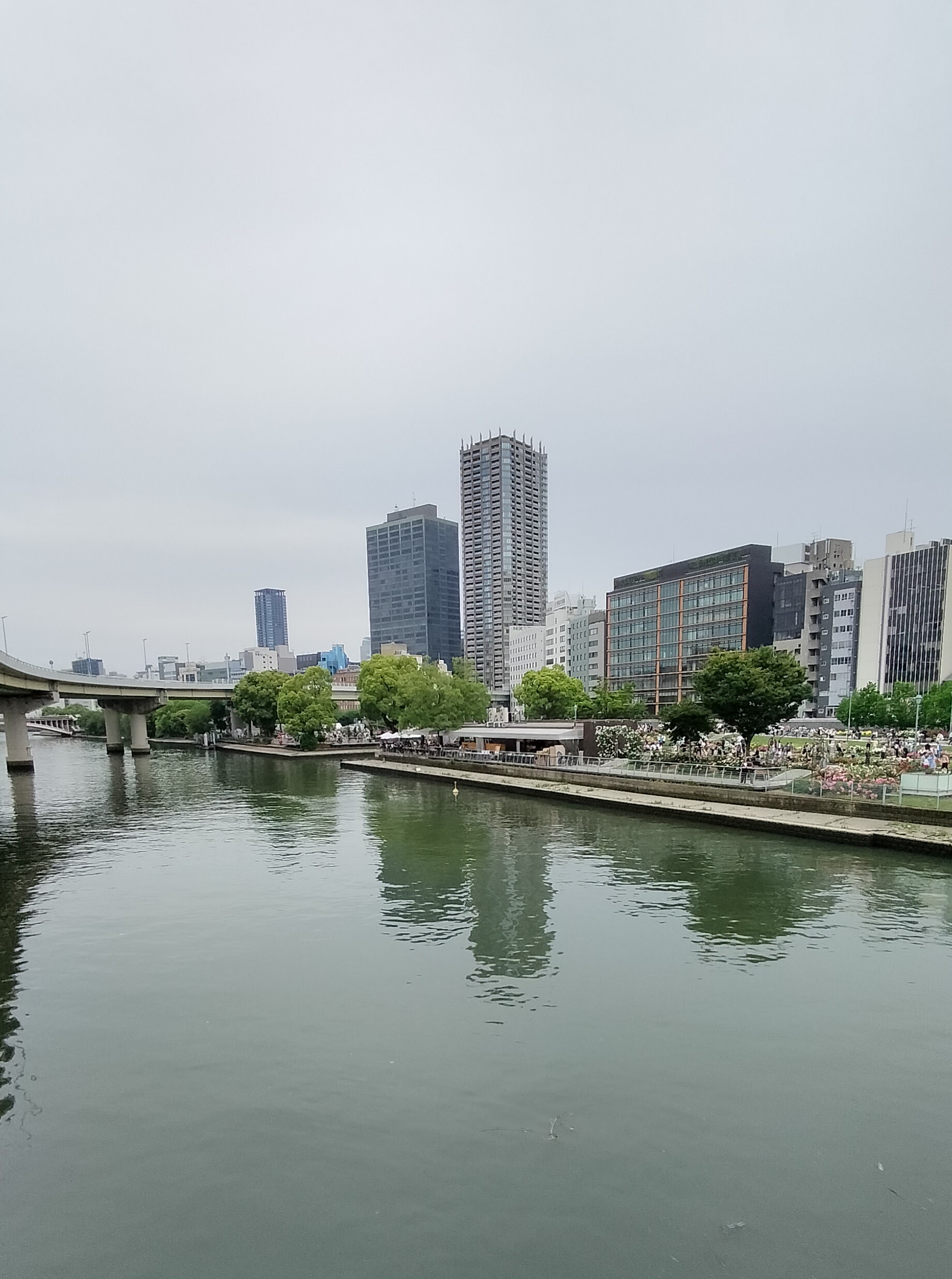 中之島公園バラフェスタ