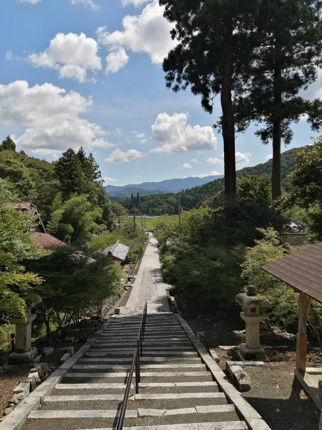 大原観音寺本堂からの眺め