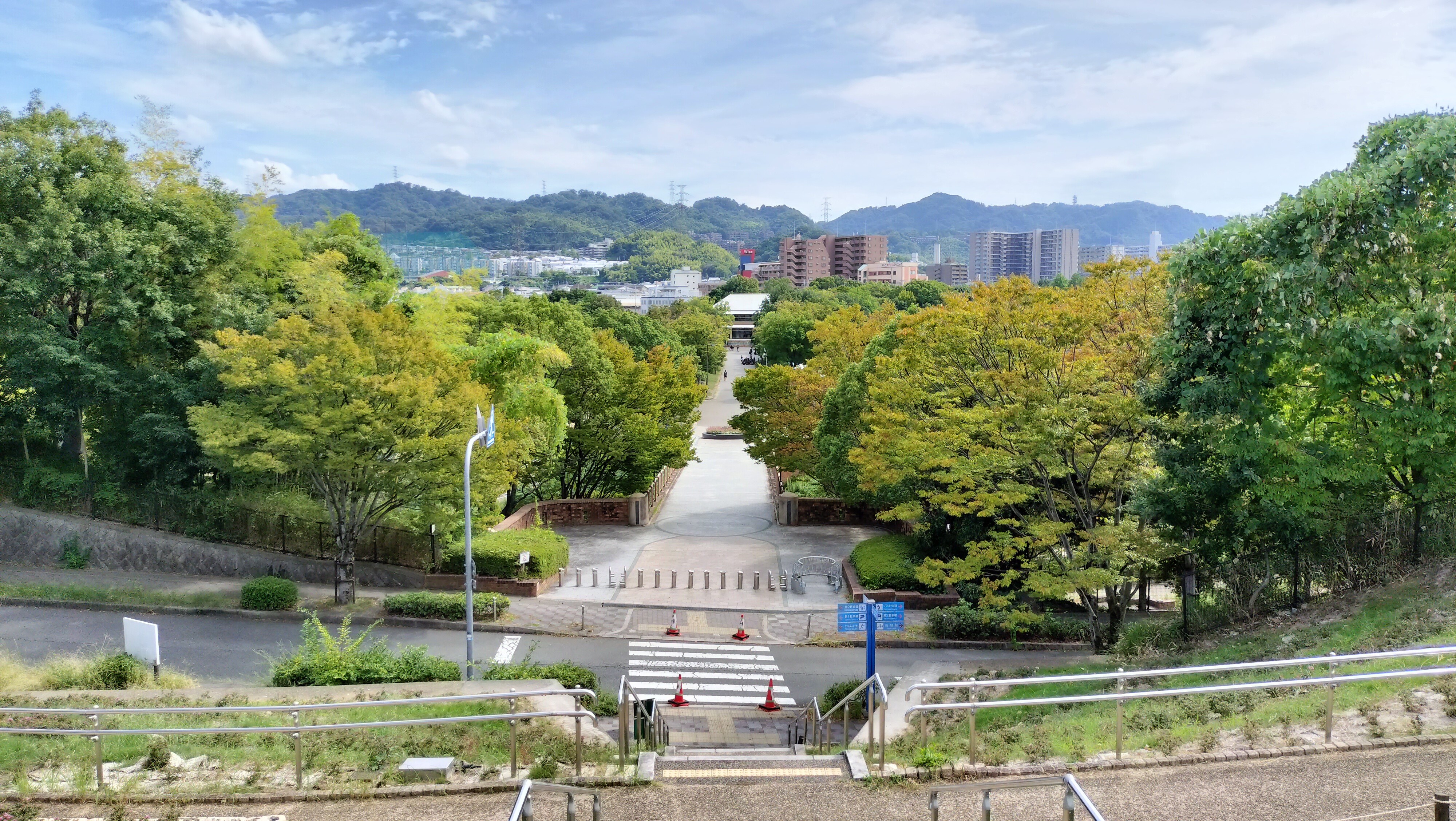 寝屋川公園高台から