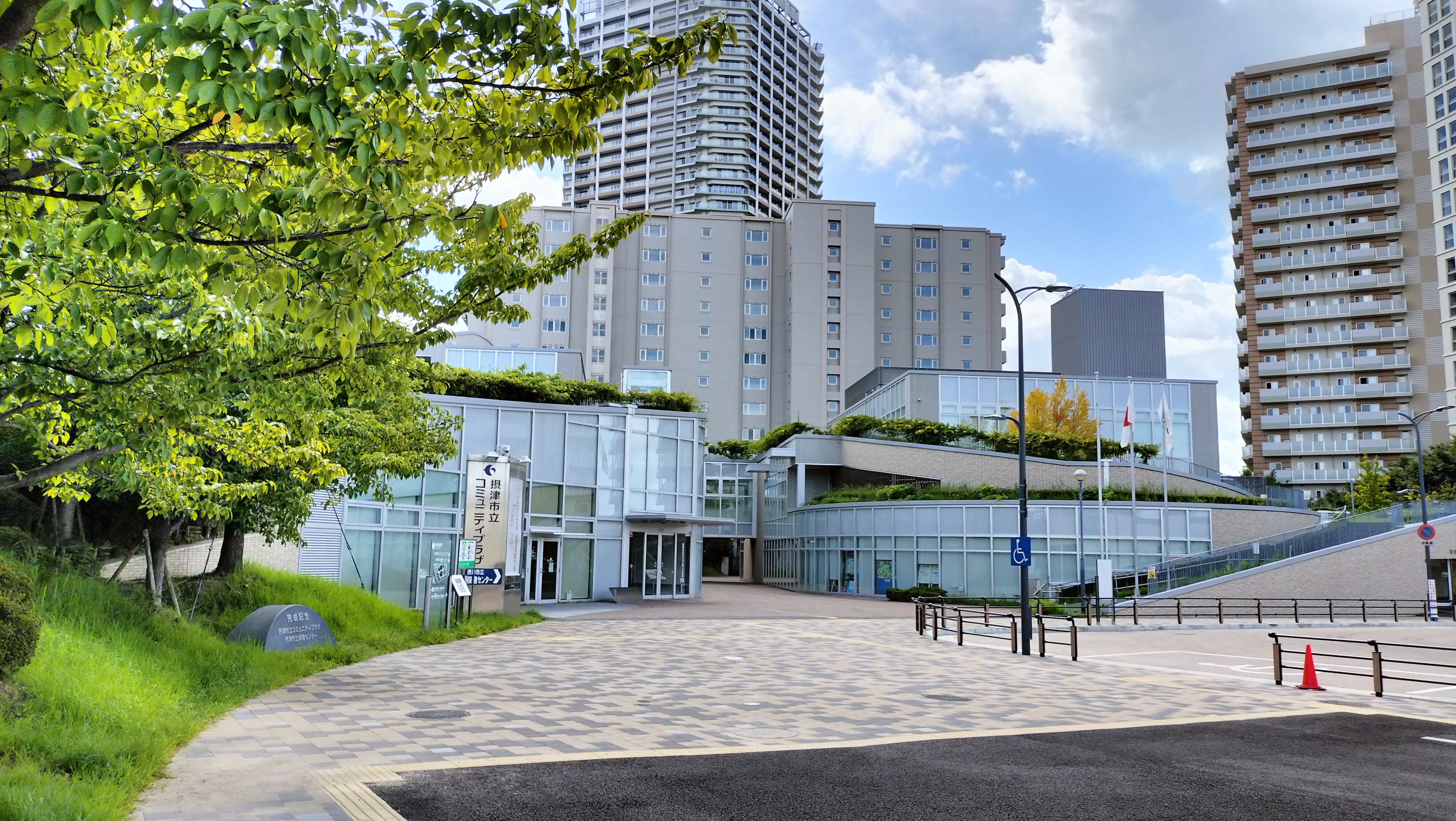 コミュニティプラザ